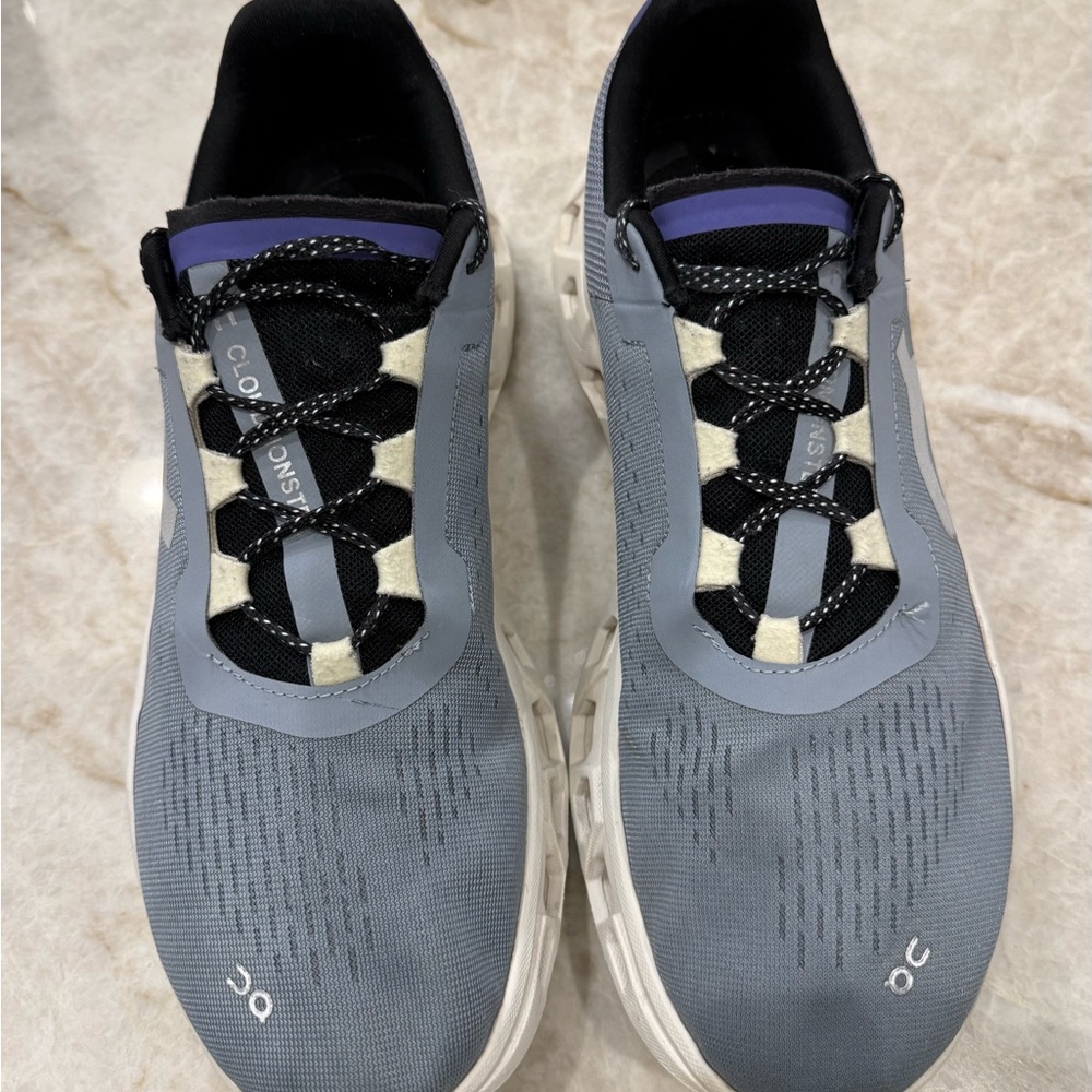 Men's Onclouds Cloudmonster sneakers in mist and blueberry - Picture 6 of 15